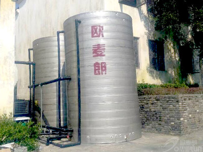 文化園夏令營(yíng)節(jié)能空氣能熱水器系統(tǒng)